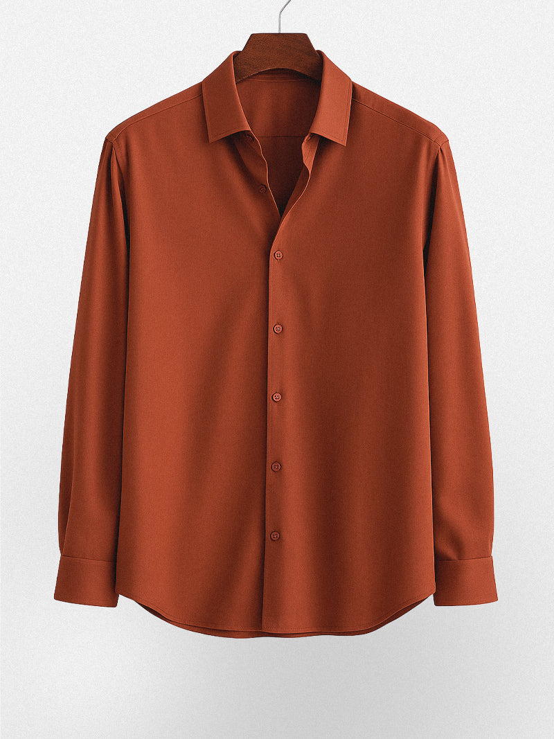 Tiehong tone casual shirt with sharp collar and tonal button-up — understated color for modern elegance.